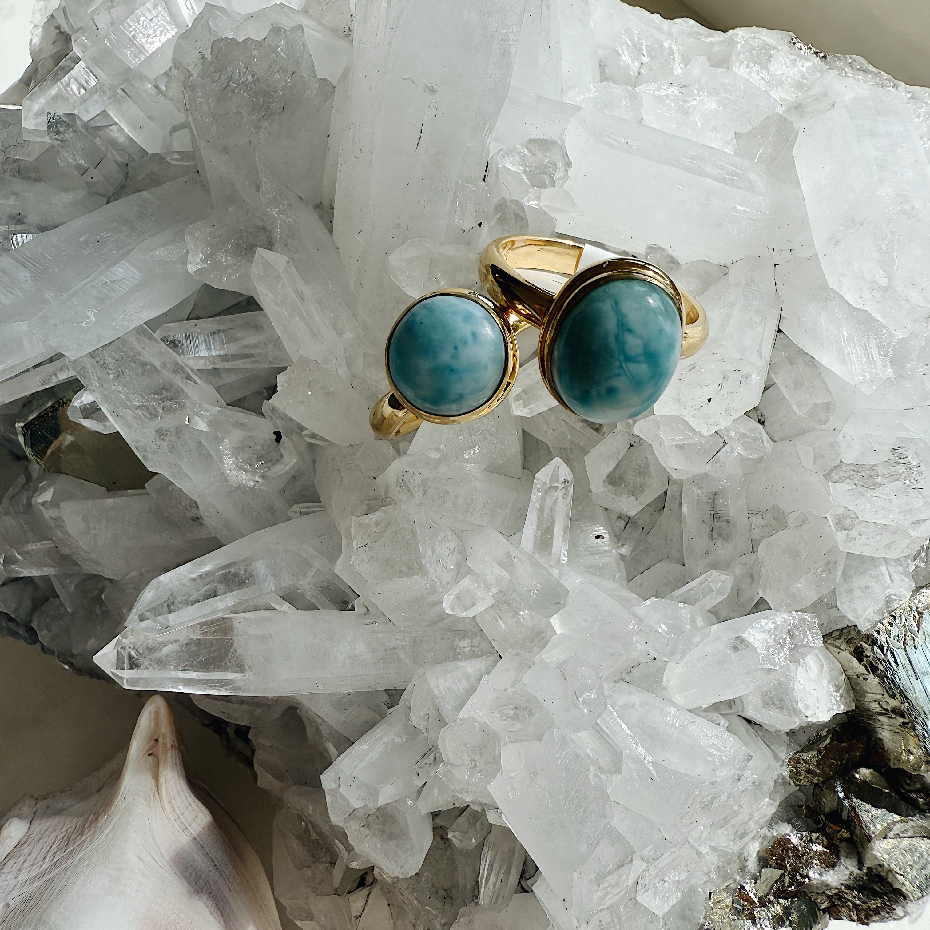 Larimar Rings | Gold