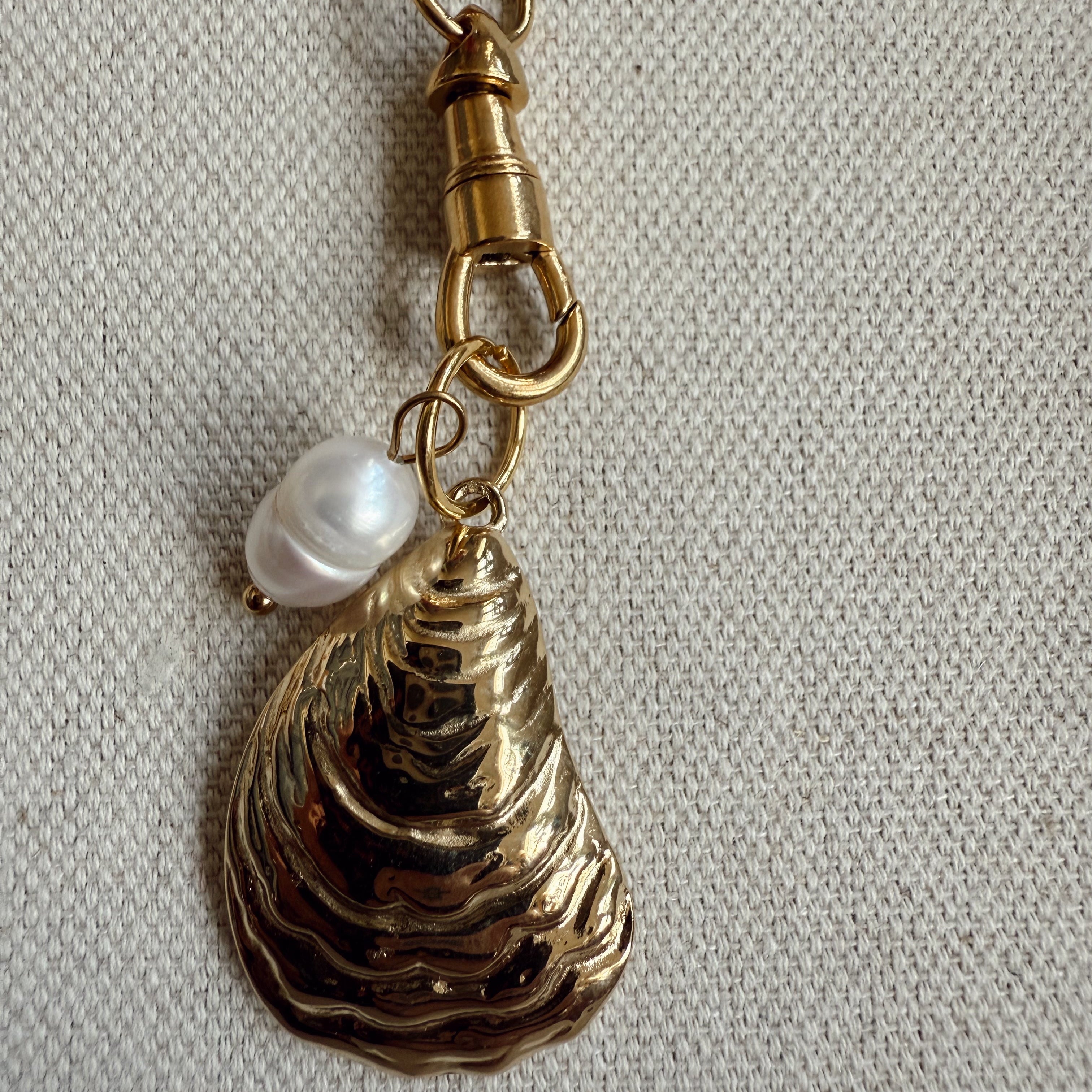 Oyster Charm