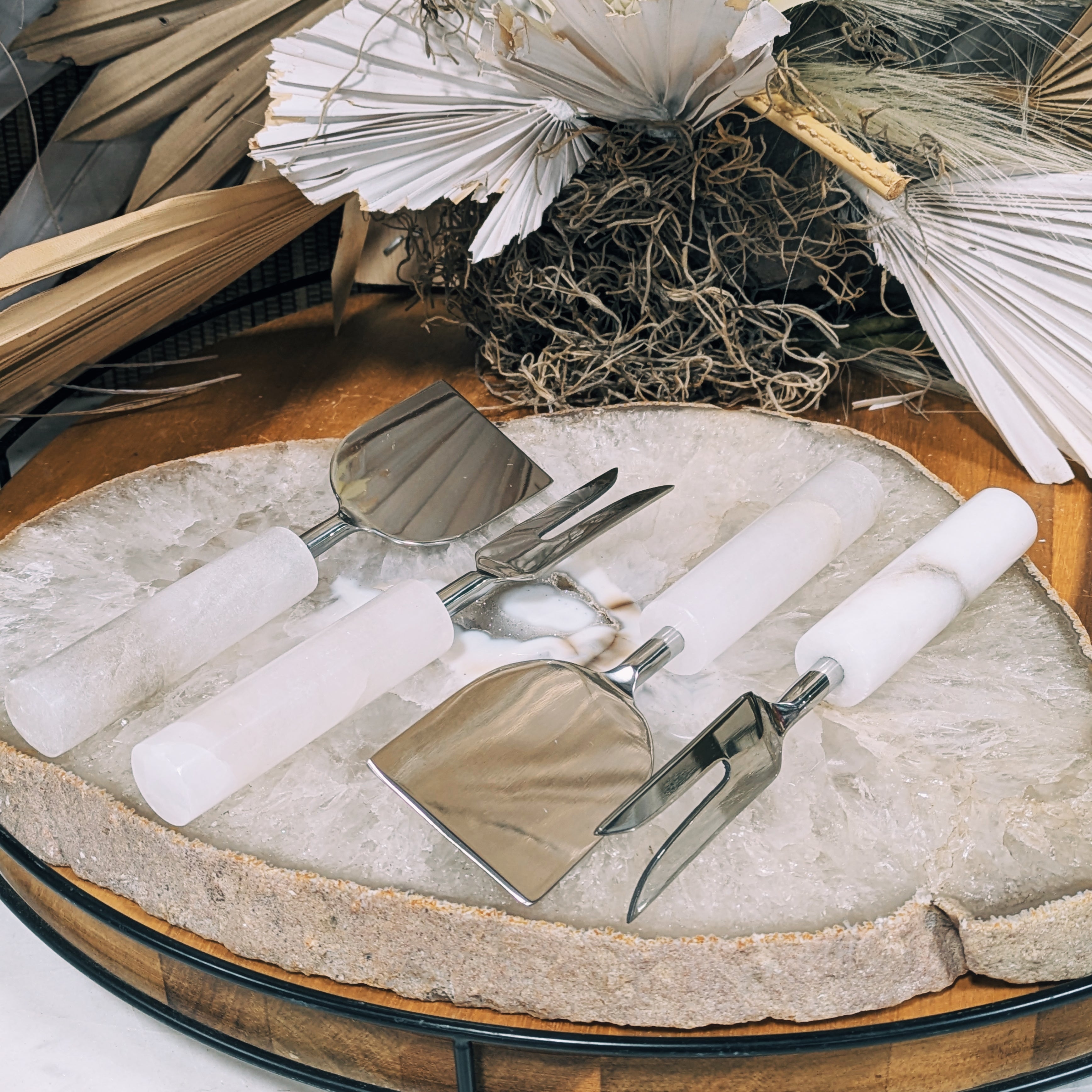 Alabaster Cheese Utensil Set Wild Alabaster