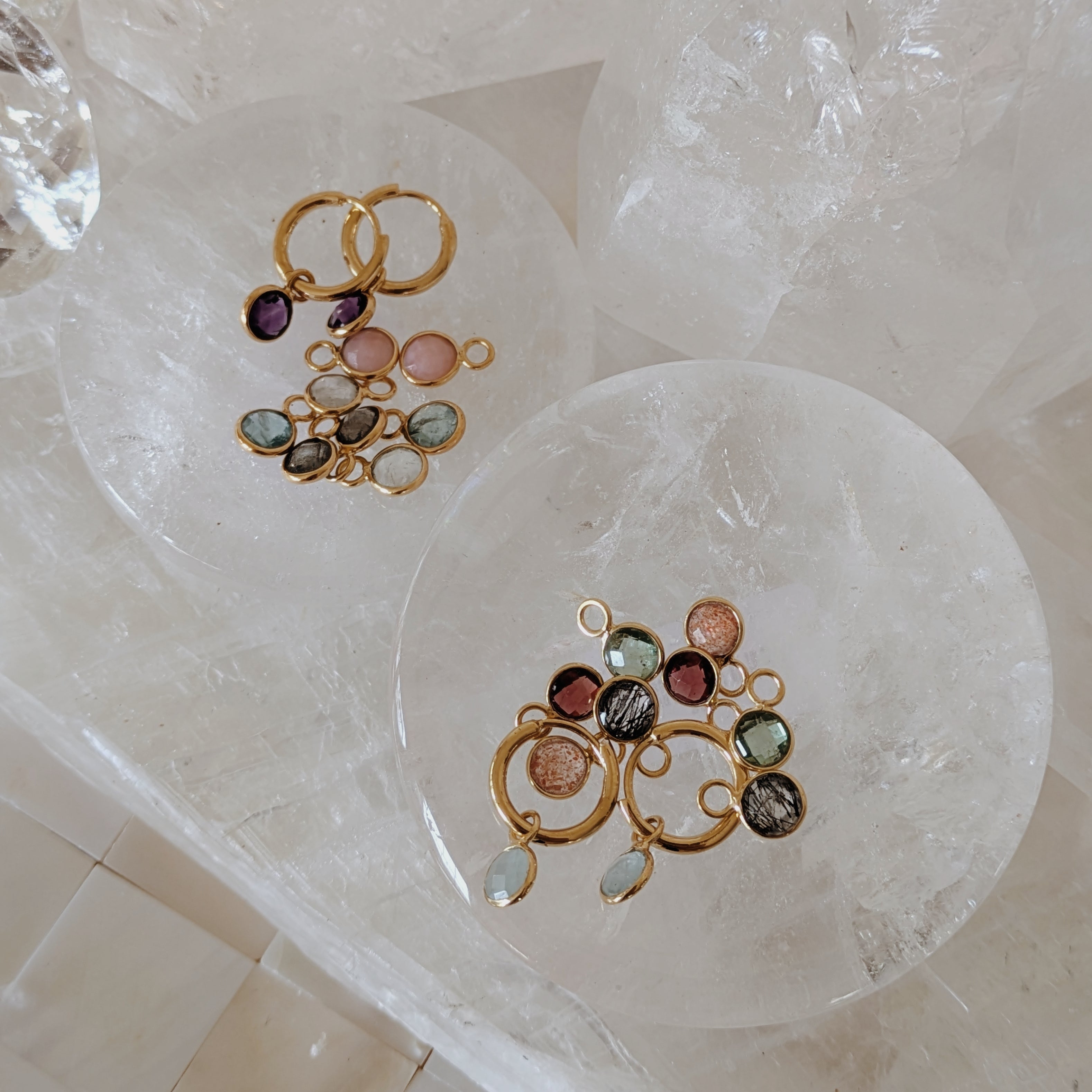 Faceted Huggie Earring Set | Gold Wild Alabaster