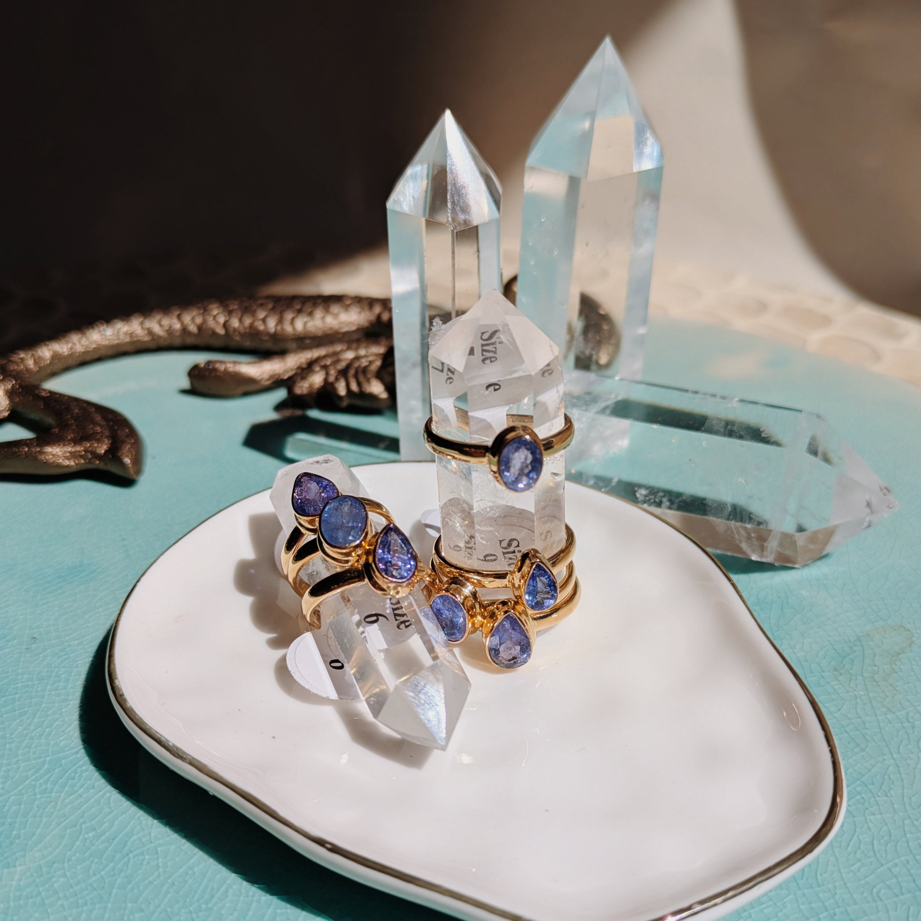 Faceted Tanzanite Ring | Gold