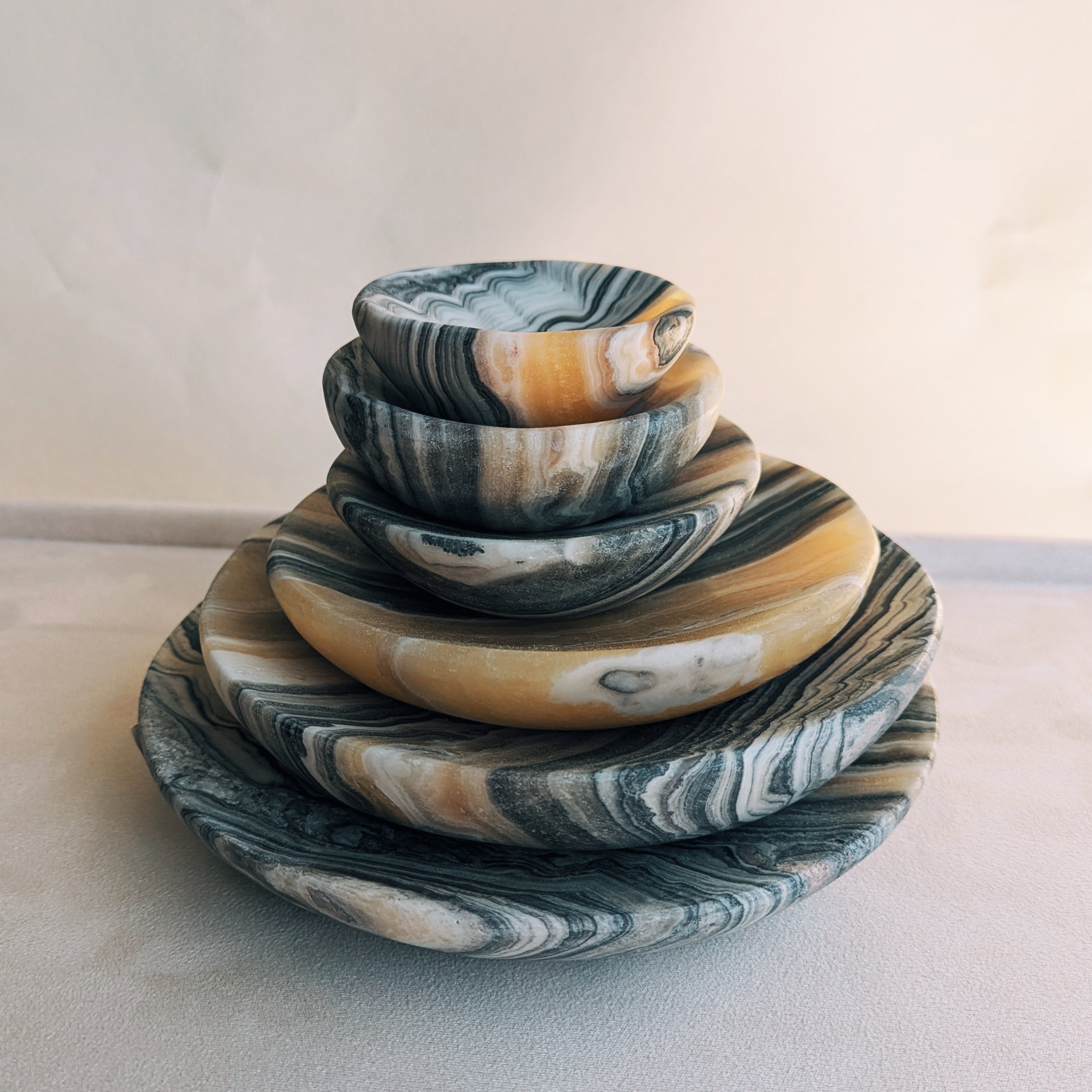 Zebra Onyx Nesting Bowl Set