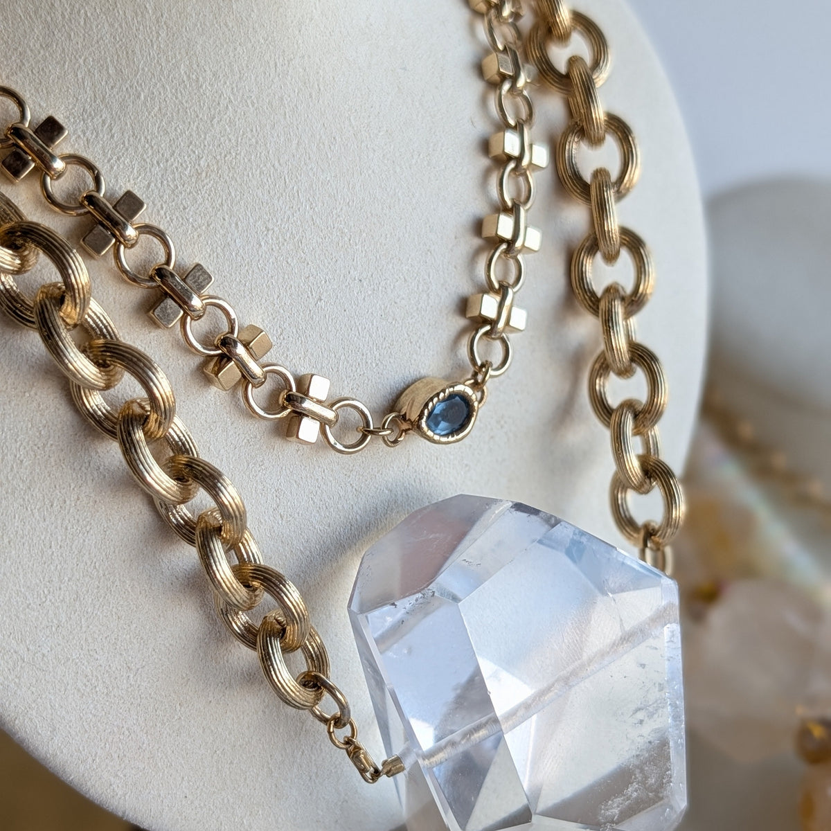 The Vera Necklace