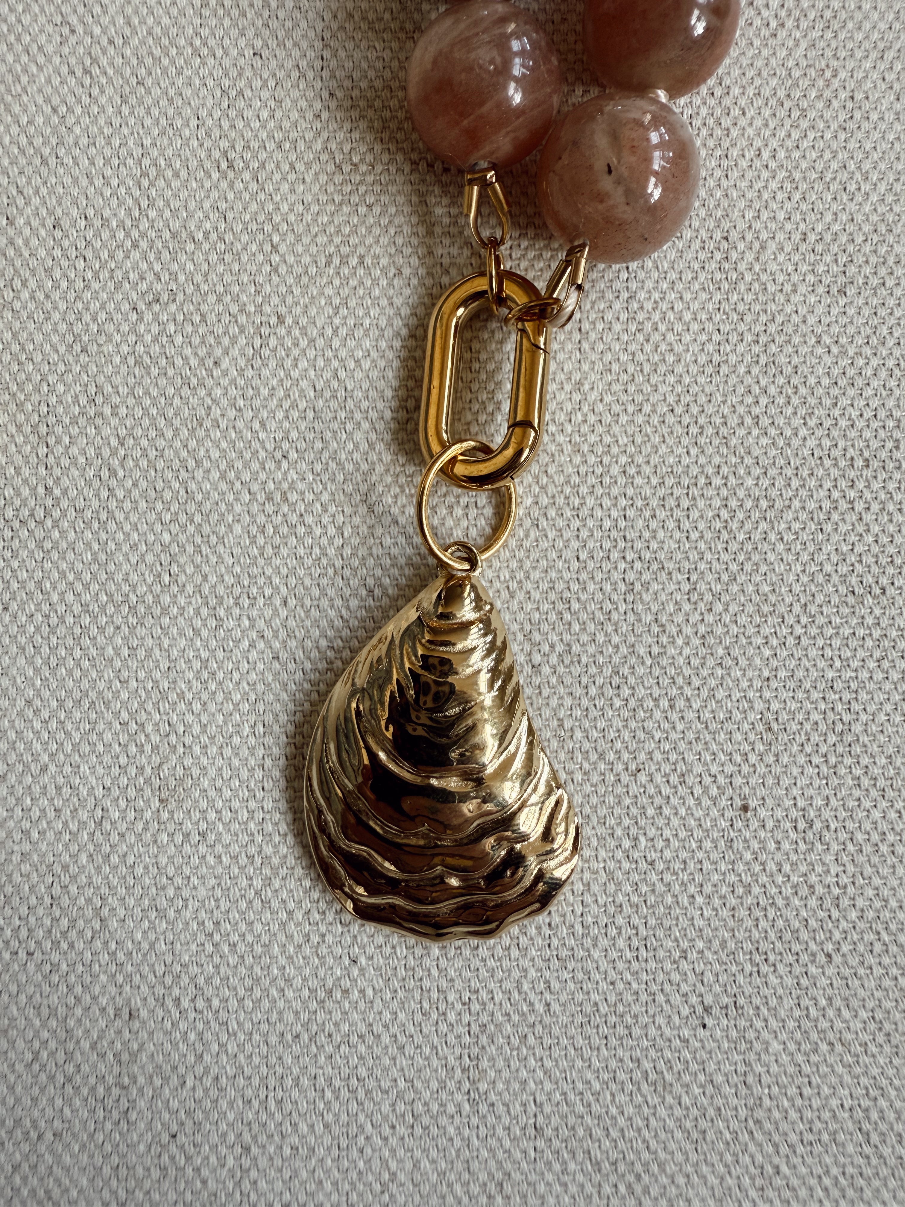 Oyster Charm