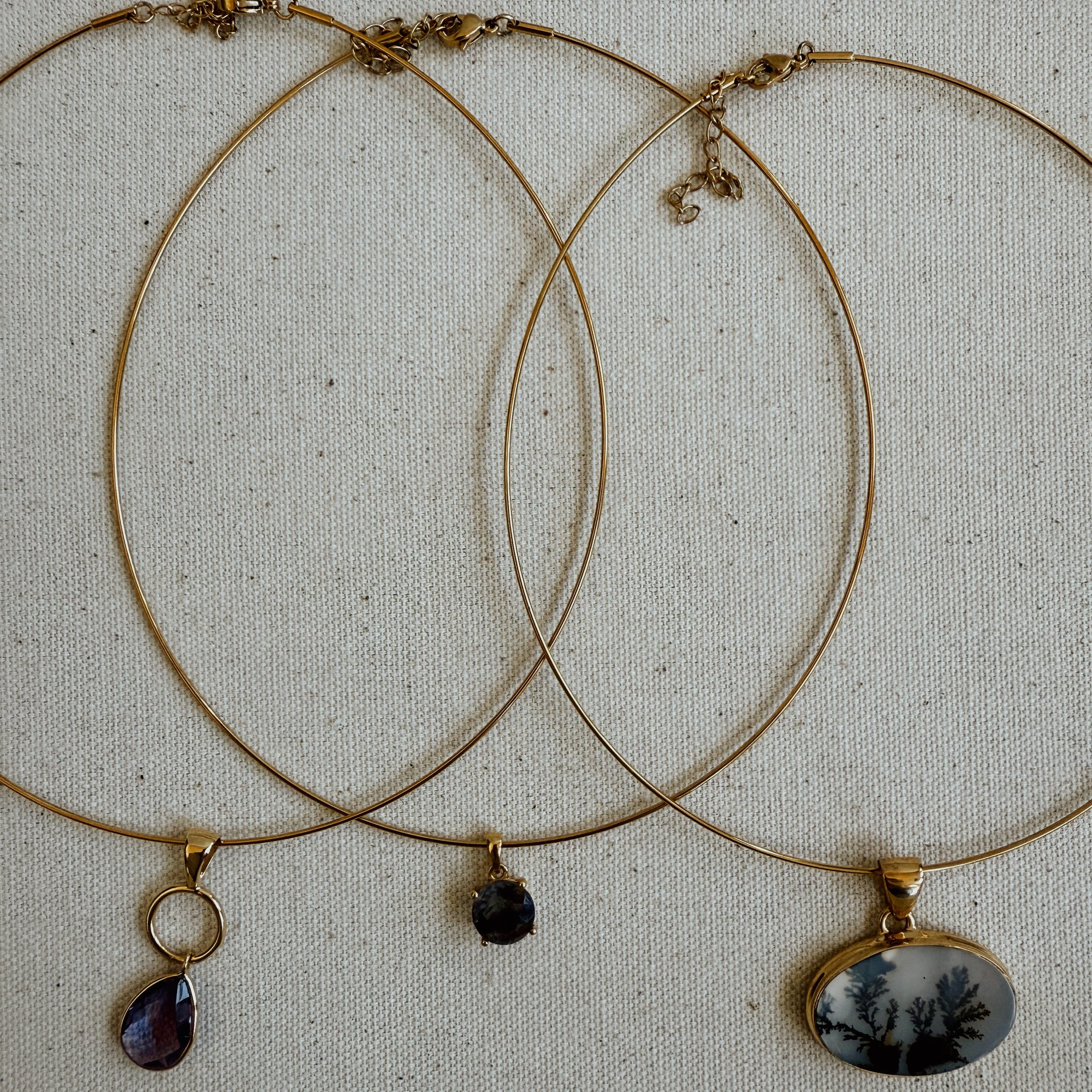 The Crawford Hoop Necklace | 90s-Inspired Gold Collar with Detachable Gemstone Pendant – Wild Alabaster