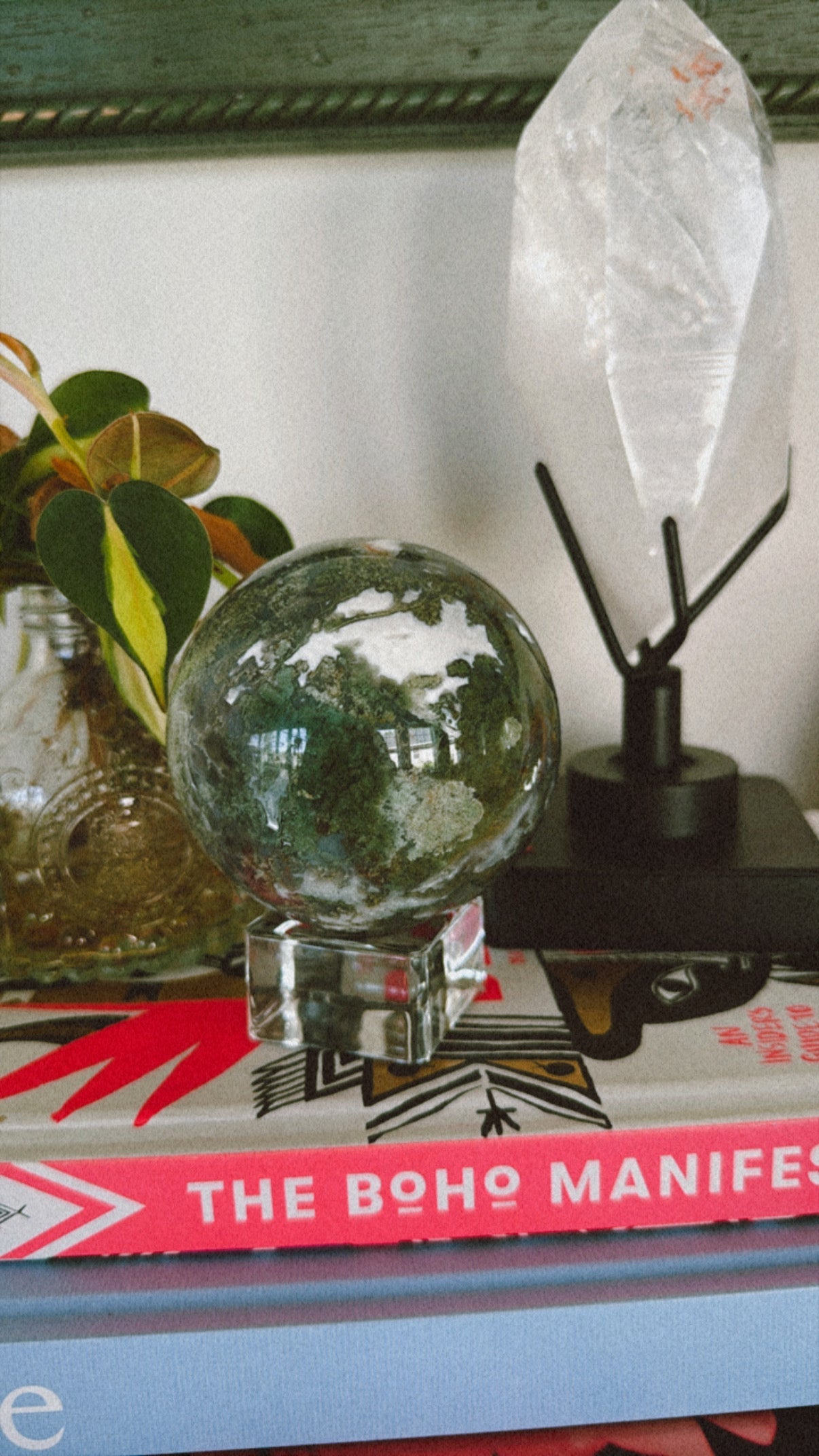 Square Glass Sphere Stand Wild Alabaster