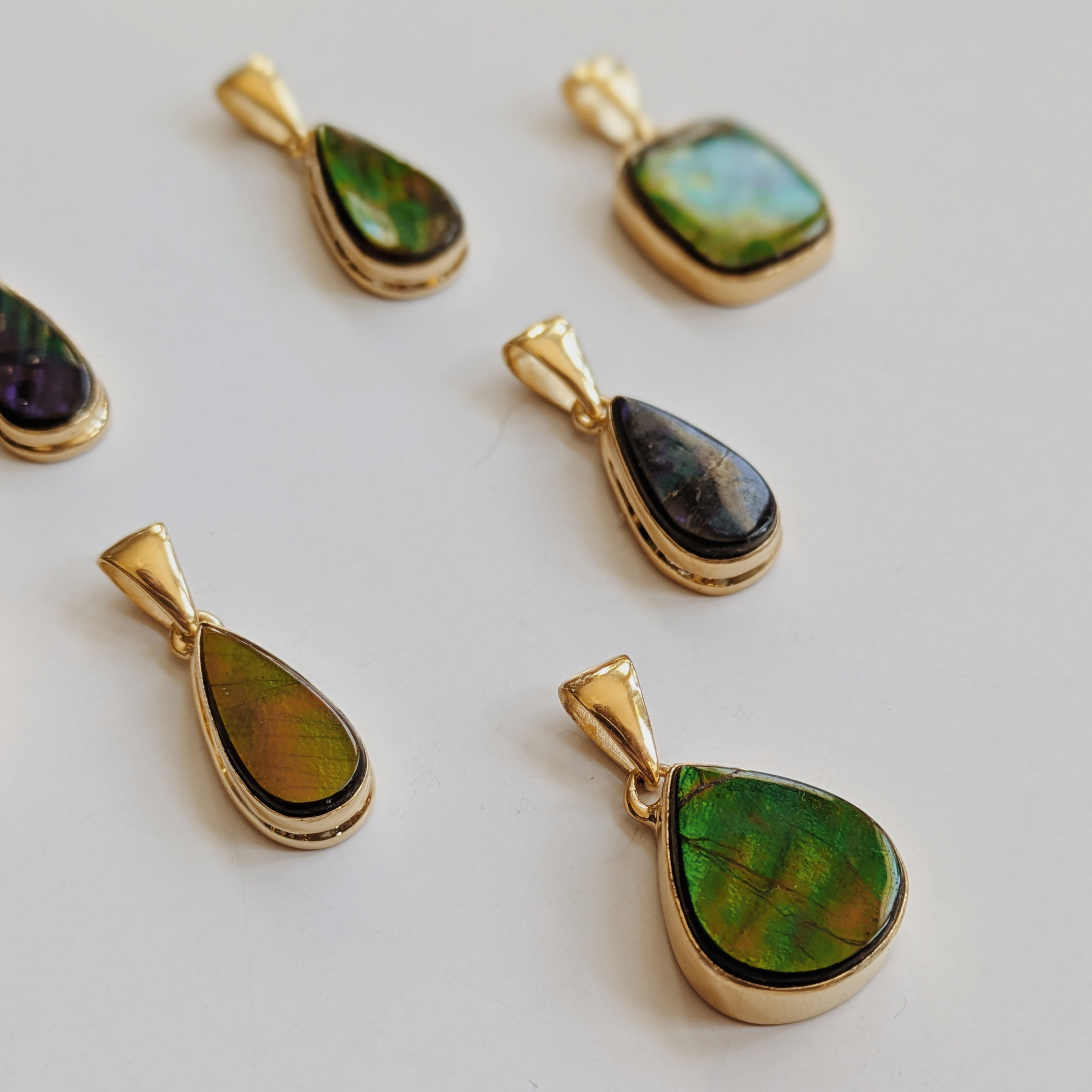 Ammolite Pendants | Gold Wild Alabaster