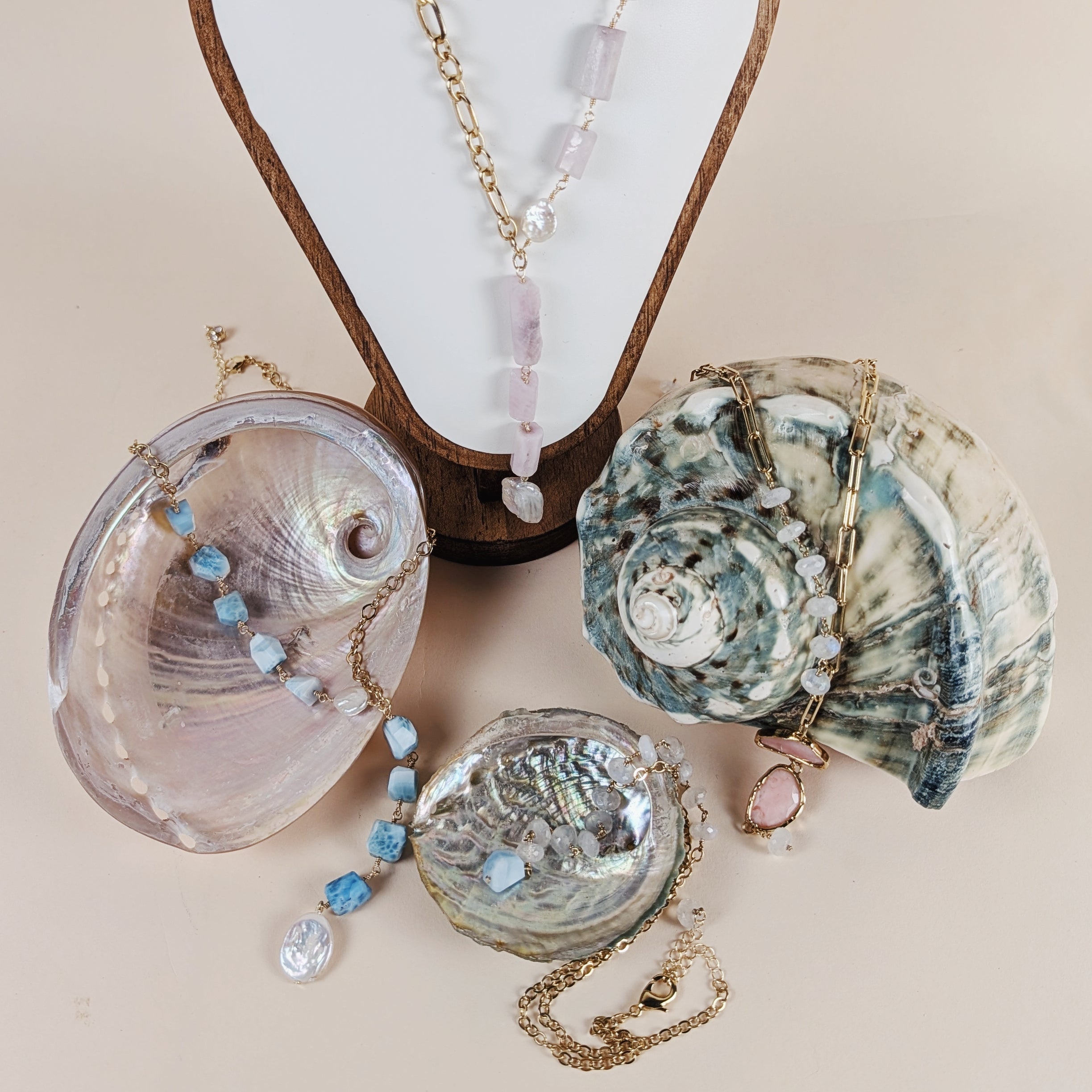 The Georgina Lariat Necklace